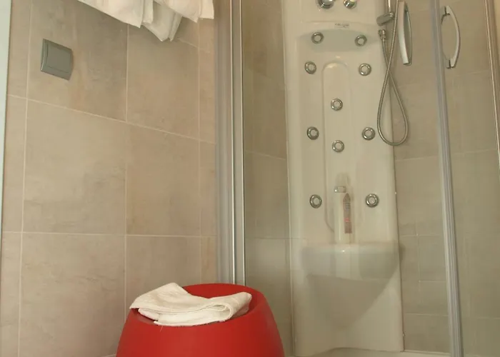 招待所 Pr布兰科酒店 圣地亚哥－德孔波斯特拉